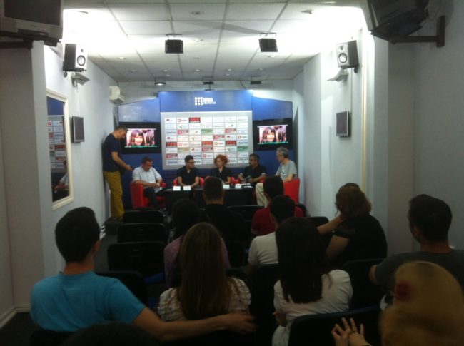 image-0e55651c67960facec9fc9f5fb3fbd7f9fbe29ddb30829ffa493276af72c0f36-V