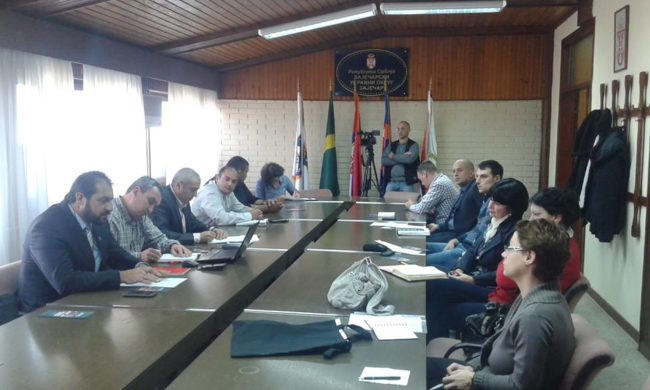 12239995_10207211690718147_7873822609910356112_n